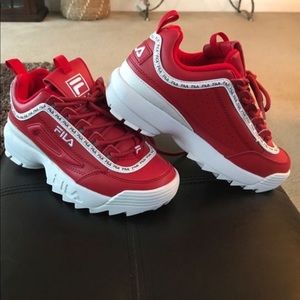 Fila Disruptor Sneaker NWOT